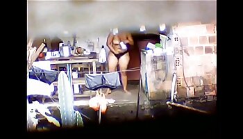 Plastik petite video porno gratuite Titten fuer den Fetten Nachbarn