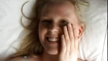 Vieille video pourno dame se masturbe