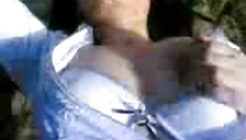 Prime Cups Adrianna video erotique mere fils huile ses seins puis se fait plaisir