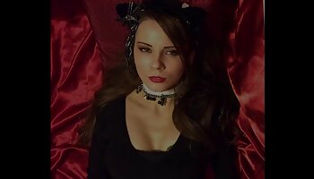 huilé gros seins flexible video de sexe adulte Milf se fait ramoner