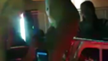 Sexe à la machine orgasmique avec la blonde plantureuse GILF Cala video amateurfilm x Craves